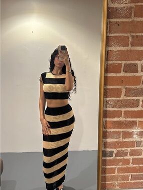 Fashion Nova Black & Cream Striped Knit Maxi Skirt